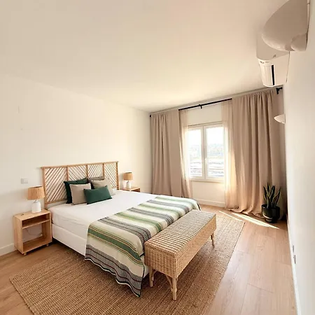 Novo! Marina New Penthouse With Pool & View Apartman